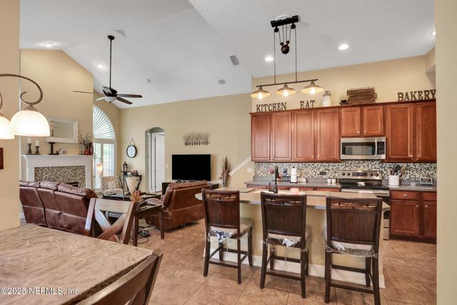 8000 HAMPTON PARK Boulevard E, Jacksonville, FL 32256