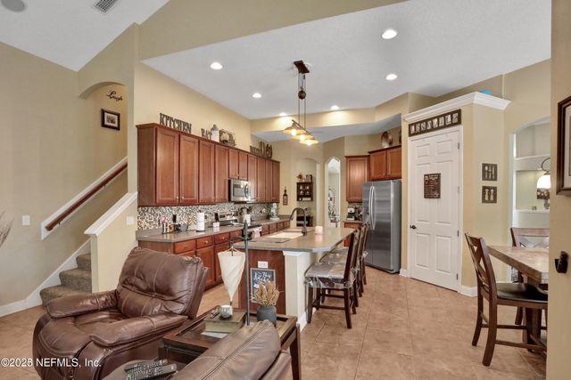 8000 HAMPTON PARK Boulevard E, Jacksonville, FL 32256