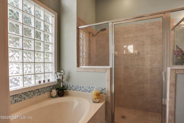 8000 HAMPTON PARK Boulevard E, Jacksonville, FL 32256