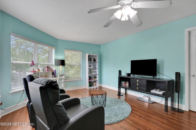 8000 HAMPTON PARK Boulevard E, Jacksonville, FL 32256