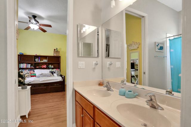 8000 HAMPTON PARK Boulevard E, Jacksonville, FL 32256