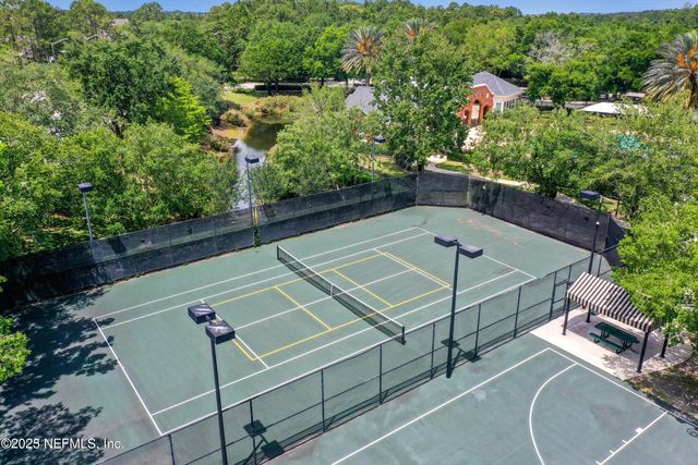 8000 HAMPTON PARK Boulevard E, Jacksonville, FL 32256