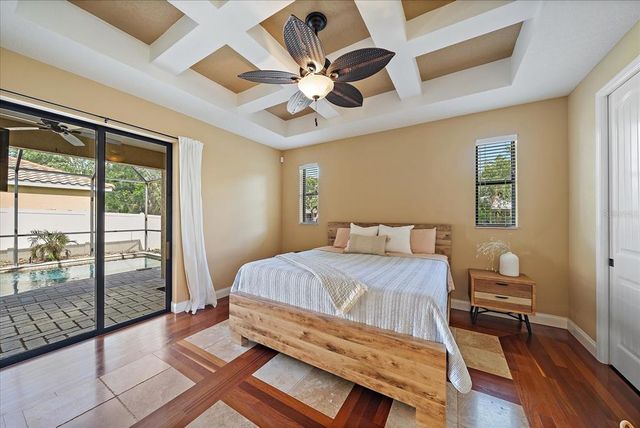 5624 AARON COURT, Sarasota, FL 34232
