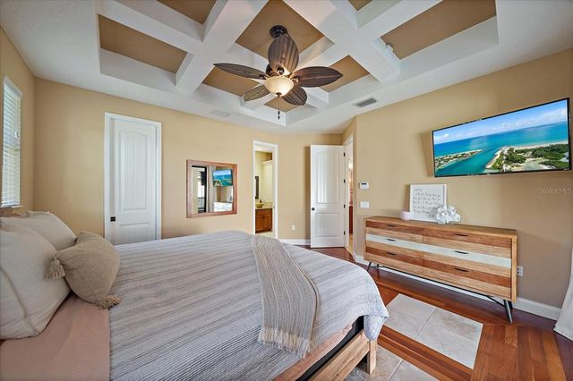 5624 AARON COURT, Sarasota, FL 34232