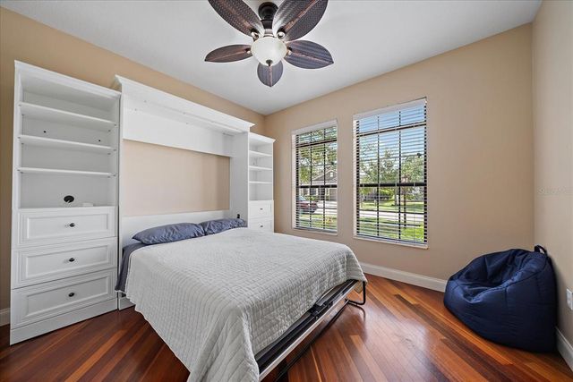 5624 AARON COURT, Sarasota, FL 34232