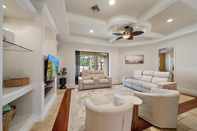 5624 AARON COURT, Sarasota, FL 34232