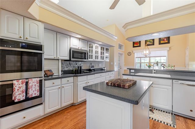 34021 PARK LANE, Leesburg, FL 34788