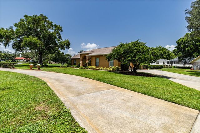 34021 PARK LANE, Leesburg, FL 34788