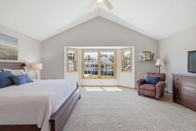 10362 Waterfront Drive, Woodbury, MN 55129