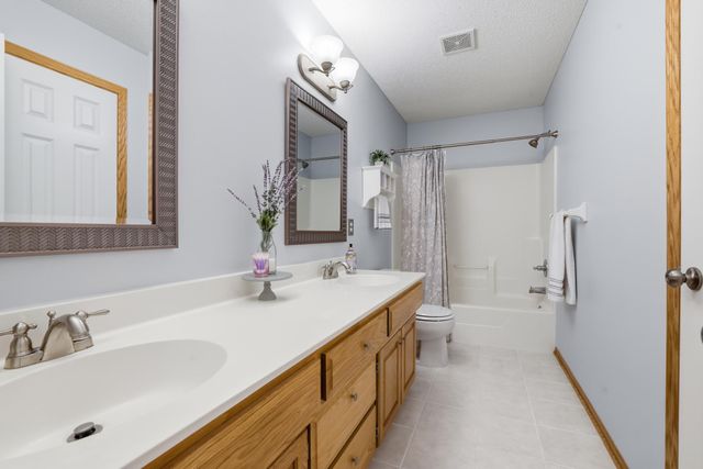 10362 Waterfront Drive, Woodbury, MN 55129