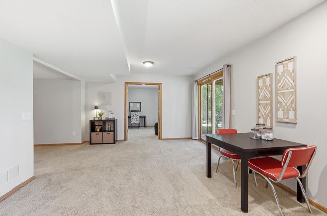 10362 Waterfront Drive, Woodbury, MN 55129