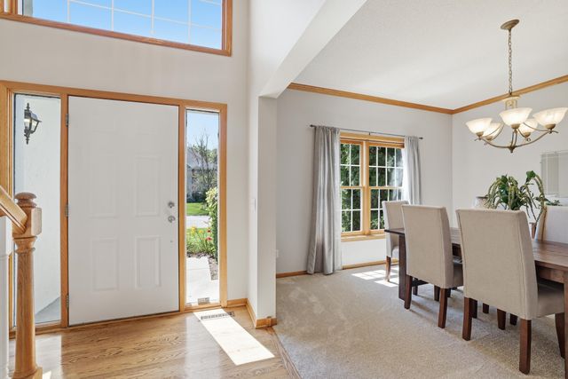 10362 Waterfront Drive, Woodbury, MN 55129
