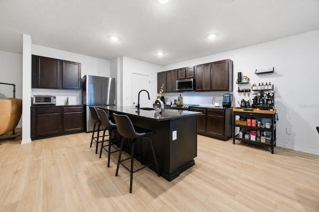 325 AUBURN GROVE CROSSING, Auburndale, FL 33823
