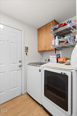 2360 Evan Way, Central Point, OR 97502