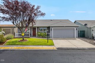 2360 Evan Way, Central Point, OR 97502