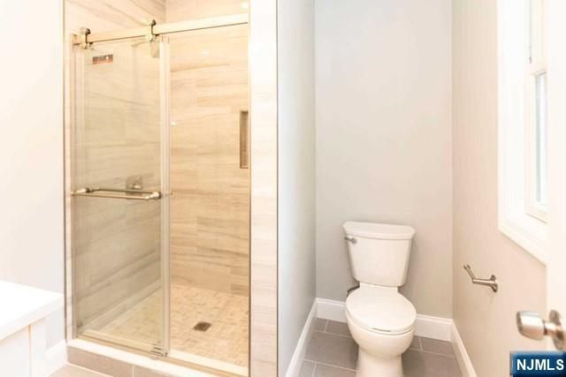 125 Arcola Avenue, Paramus, NJ 07652