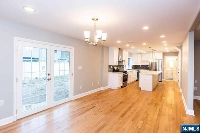 125 Arcola Avenue, Paramus, NJ 07652