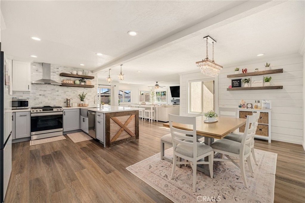 Image 11 of property listing at 10115 Sioux, Riverside, CA 92503