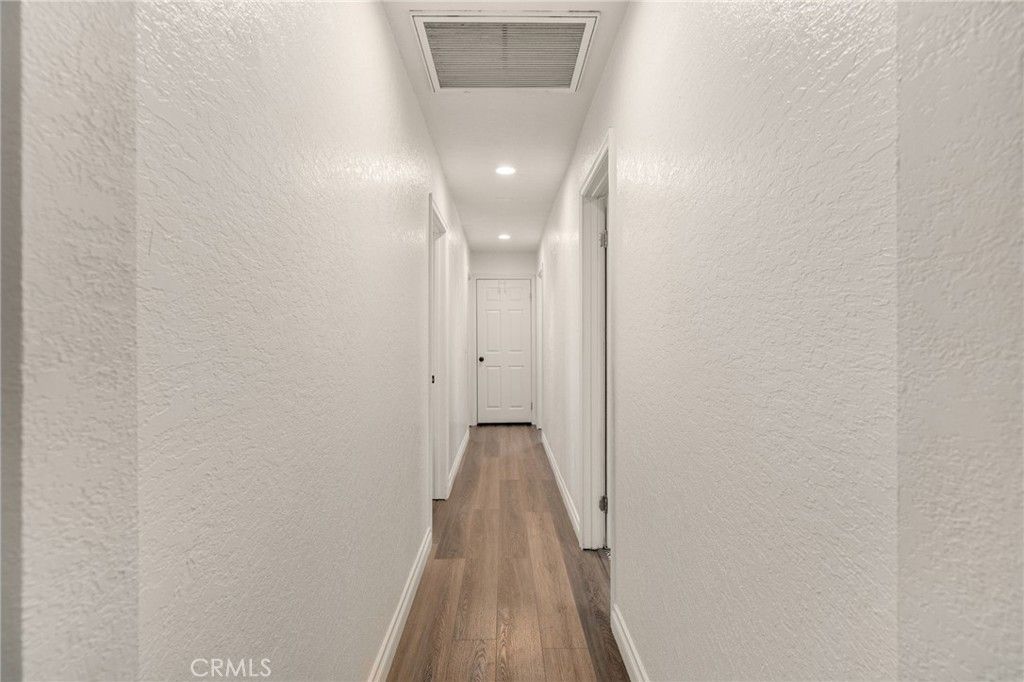 Image 12 of property listing at 10115 Sioux, Riverside, CA 92503