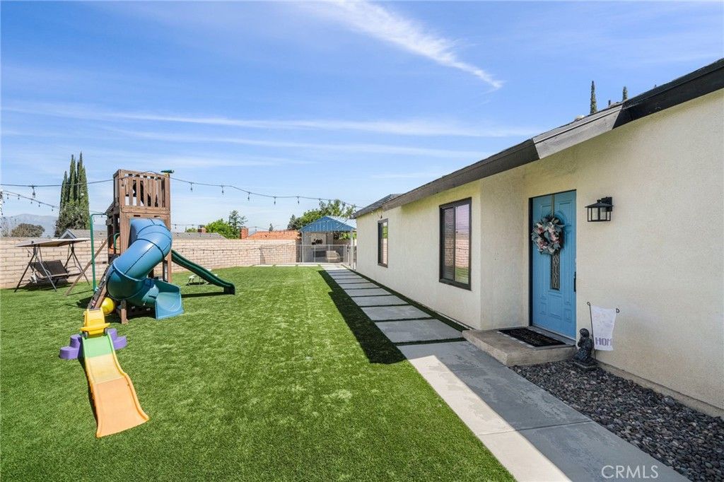 Image 23 of property listing at 10115 Sioux, Riverside, CA 92503