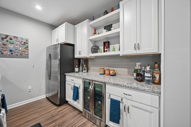 2316 Amici Drive, Covington, KY 41017