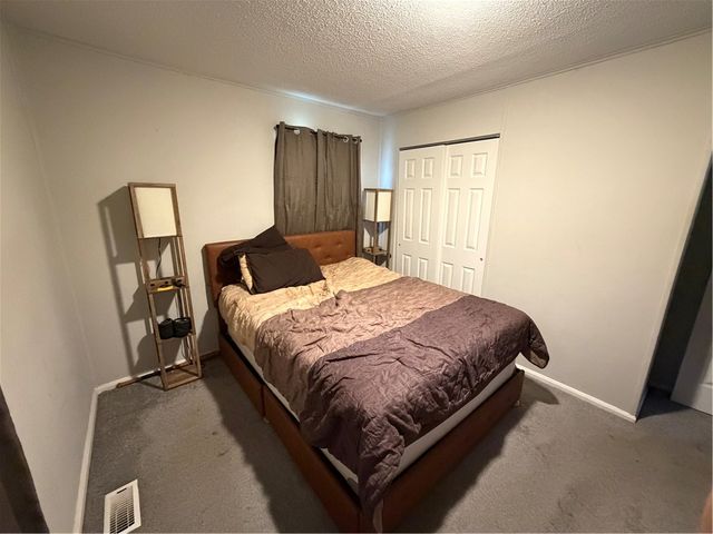 187 Pat Lane, Fairborn, OH 45324