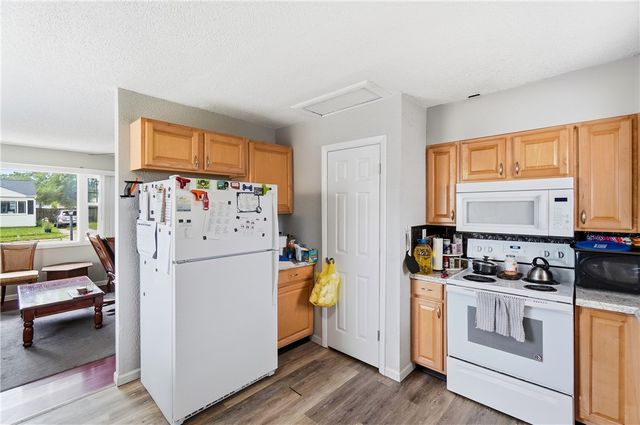 187 Pat Lane, Fairborn, OH 45324
