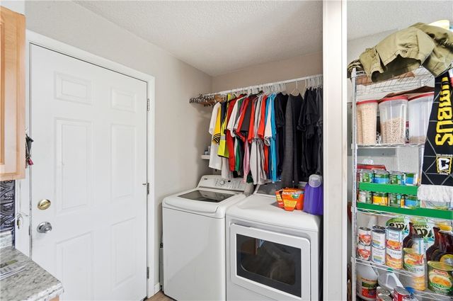 187 Pat Lane, Fairborn, OH 45324