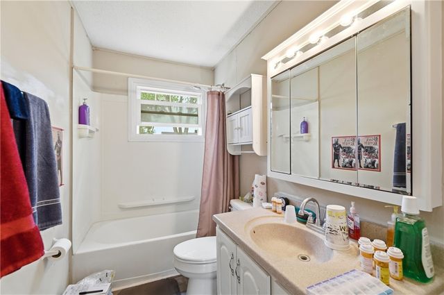 187 Pat Lane, Fairborn, OH 45324
