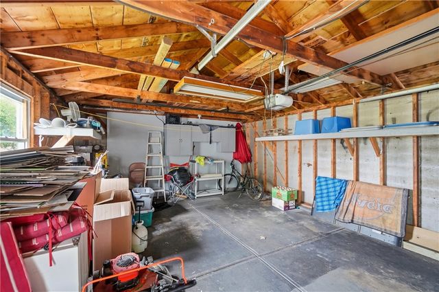 187 Pat Lane, Fairborn, OH 45324