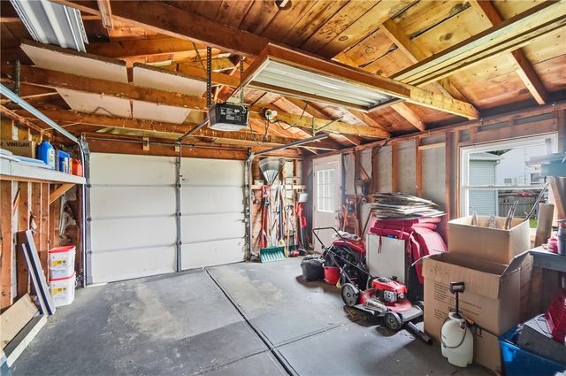 187 Pat Lane, Fairborn, OH 45324