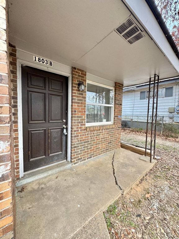 1803 E 26th Street B, Chattanooga, TN 37407