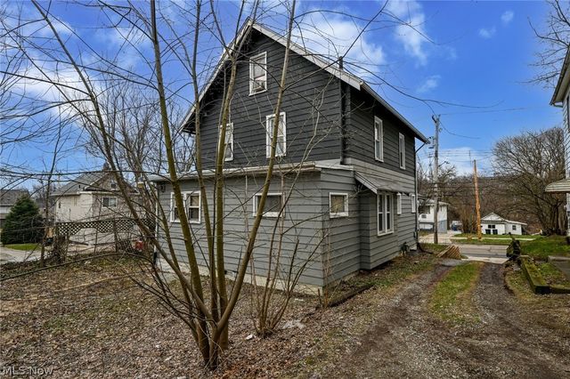 600 Brown Street, Akron, OH 44311