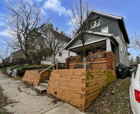 600 Brown Street, Akron, OH 44311