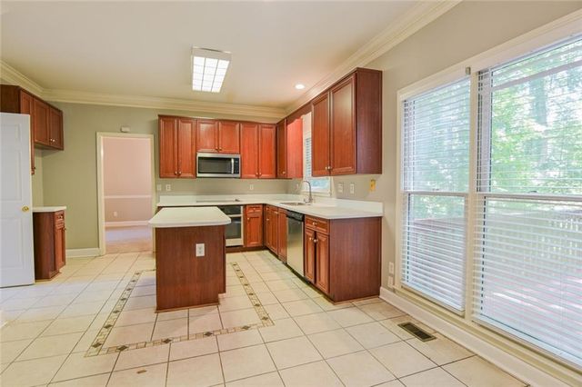 4647 Cedar Wood Drive SW, Lilburn, GA 30047