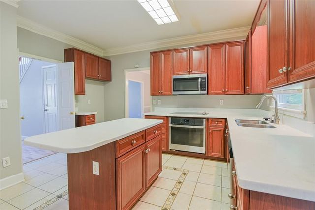 4647 Cedar Wood Drive SW, Lilburn, GA 30047