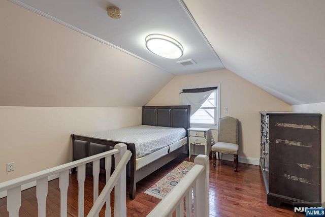 820 Elizabeth, Ridgefield, NJ 07657