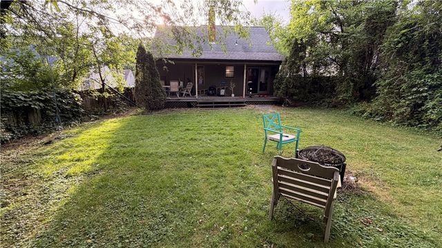 212 Seneca DRIVE, Arnold, PA 15068