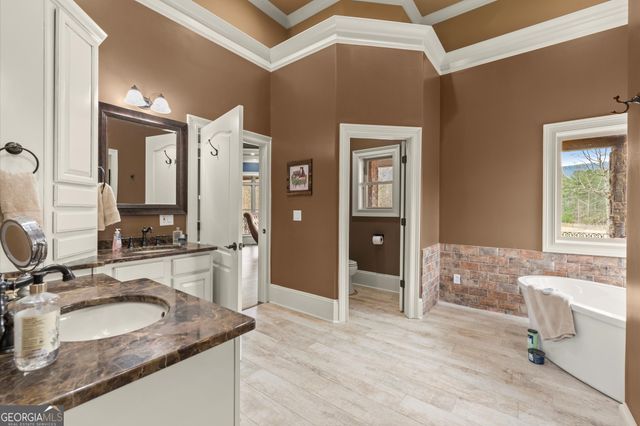 456 E Valley Road NE, Rydal, GA 30171