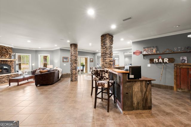 456 E Valley Road NE, Rydal, GA 30171