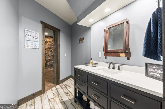 456 E Valley Road NE, Rydal, GA 30171