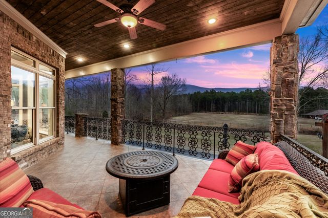 456 E Valley Road NE, Rydal, GA 30171