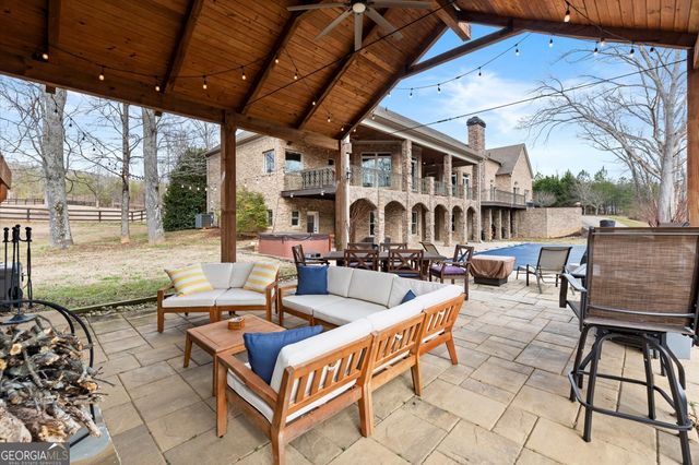 456 E Valley Road NE, Rydal, GA 30171