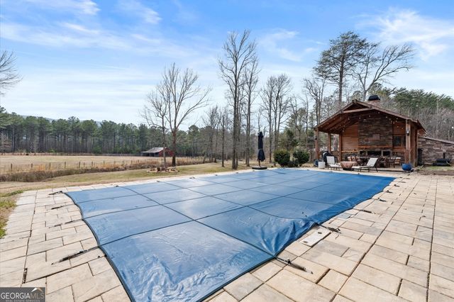 456 E Valley Road NE, Rydal, GA 30171