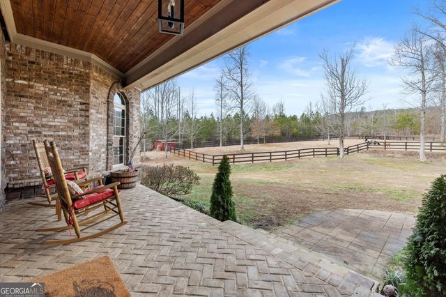 456 E Valley Road NE, Rydal, GA 30171