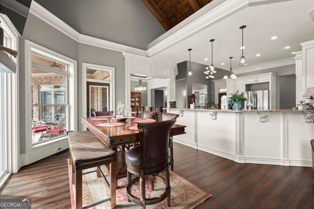 456 E Valley Road NE, Rydal, GA 30171