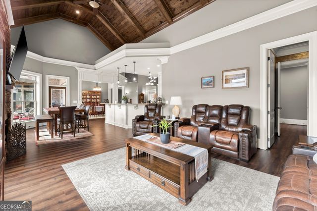 456 E Valley Road NE, Rydal, GA 30171