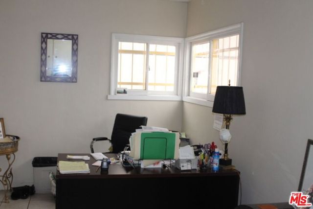 813 S Prairie Avenue, Inglewood, CA 90301