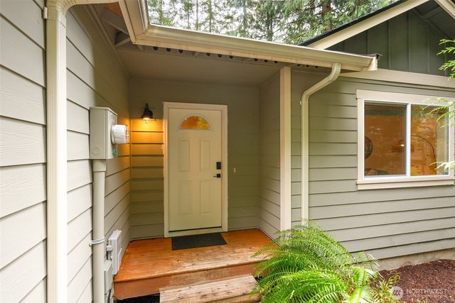 9 Shooting Star Court, Bellingham, WA 98229