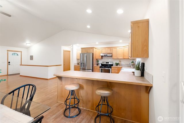 9 Shooting Star Court, Bellingham, WA 98229